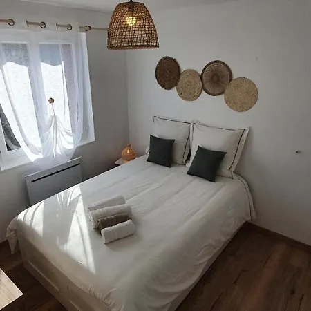 Lejlighed Maison 3 Chambres, 3 Salles De Bains, Le Confort Aux Portes D'angouleme Avec Jardin La Couronne (Charente)